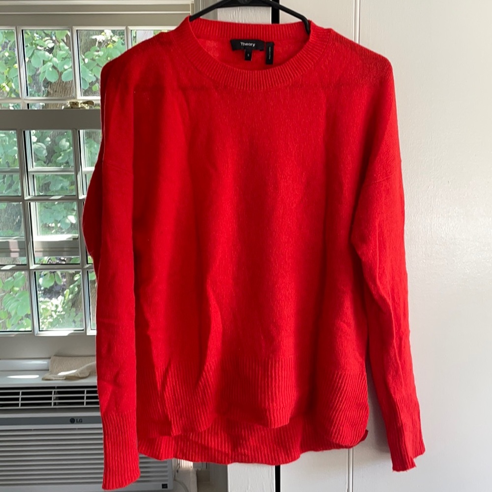 Theory Red Cashmere Sweater Size Small